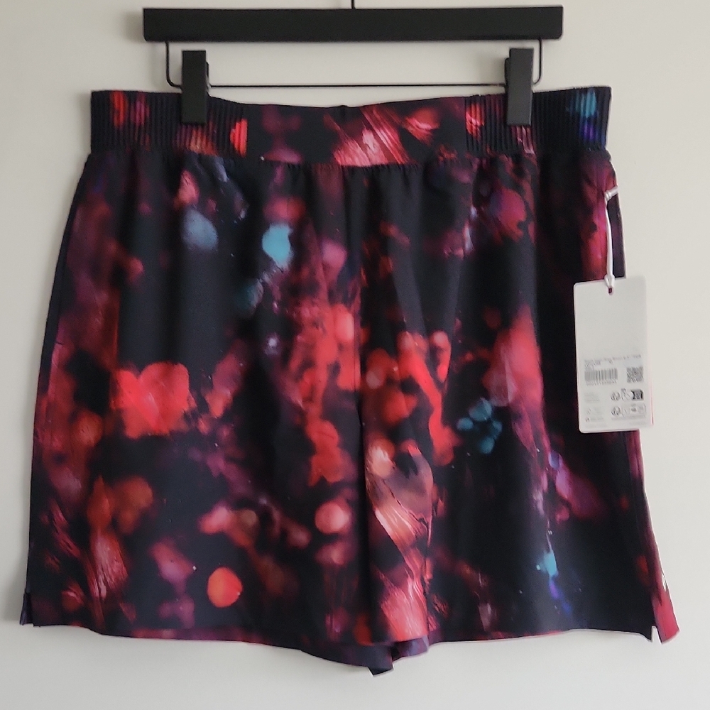 Lululemon Team Canada Special Edition Swift High Rise Short 6.5" Womens Size XL